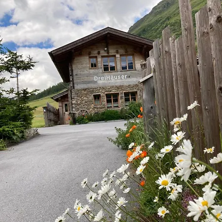 Dreihäuser Chalet