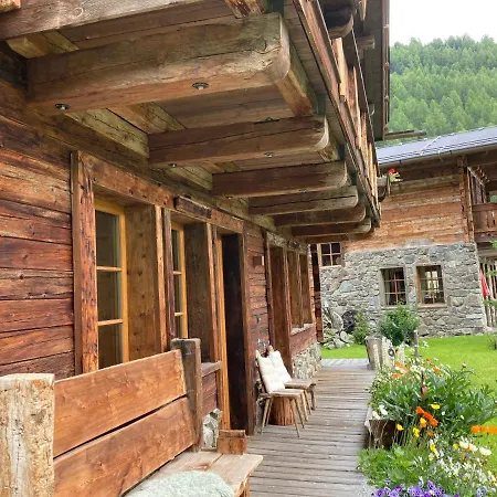 Dreihaeuser Chalet
